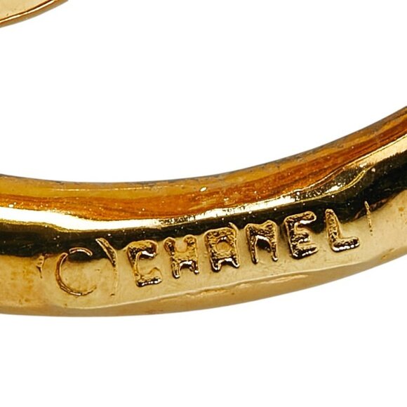 CHANEL Gold Logo Brooch - Picture 3 of 5